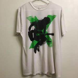 Ed Sheeran concert tee 🎸